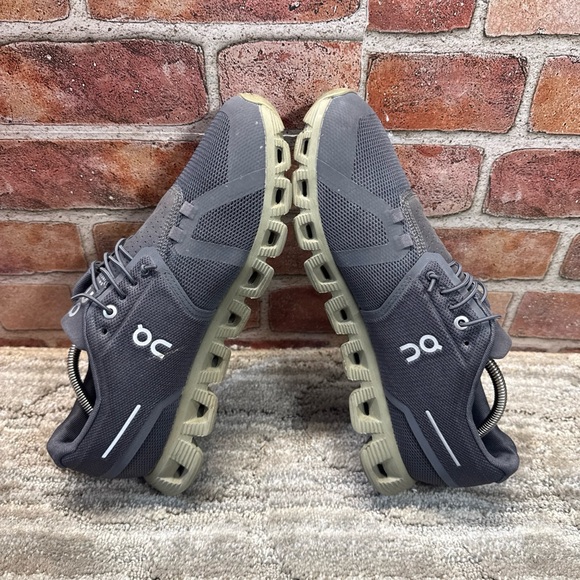 On Running Shoes - Dark Gray men’s Sz 9.5 - Picture 5 of 13